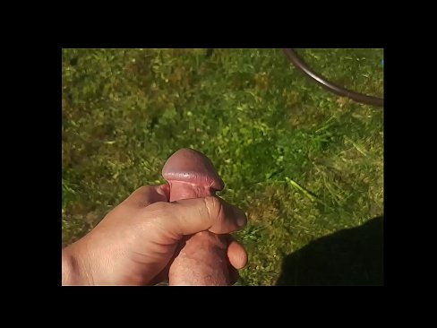 ❤️ Hottie sħun gets pussy roża tagħha fucked u cums bi squirt fi ġnien tas-sajf ️ Porn iebes lilna mt.onetubes.top